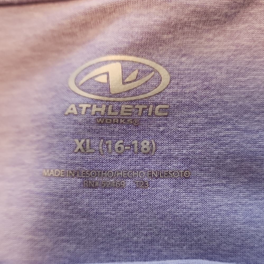 Athletic Works Lavender Short Sleeve Top - Picture 3 of 3